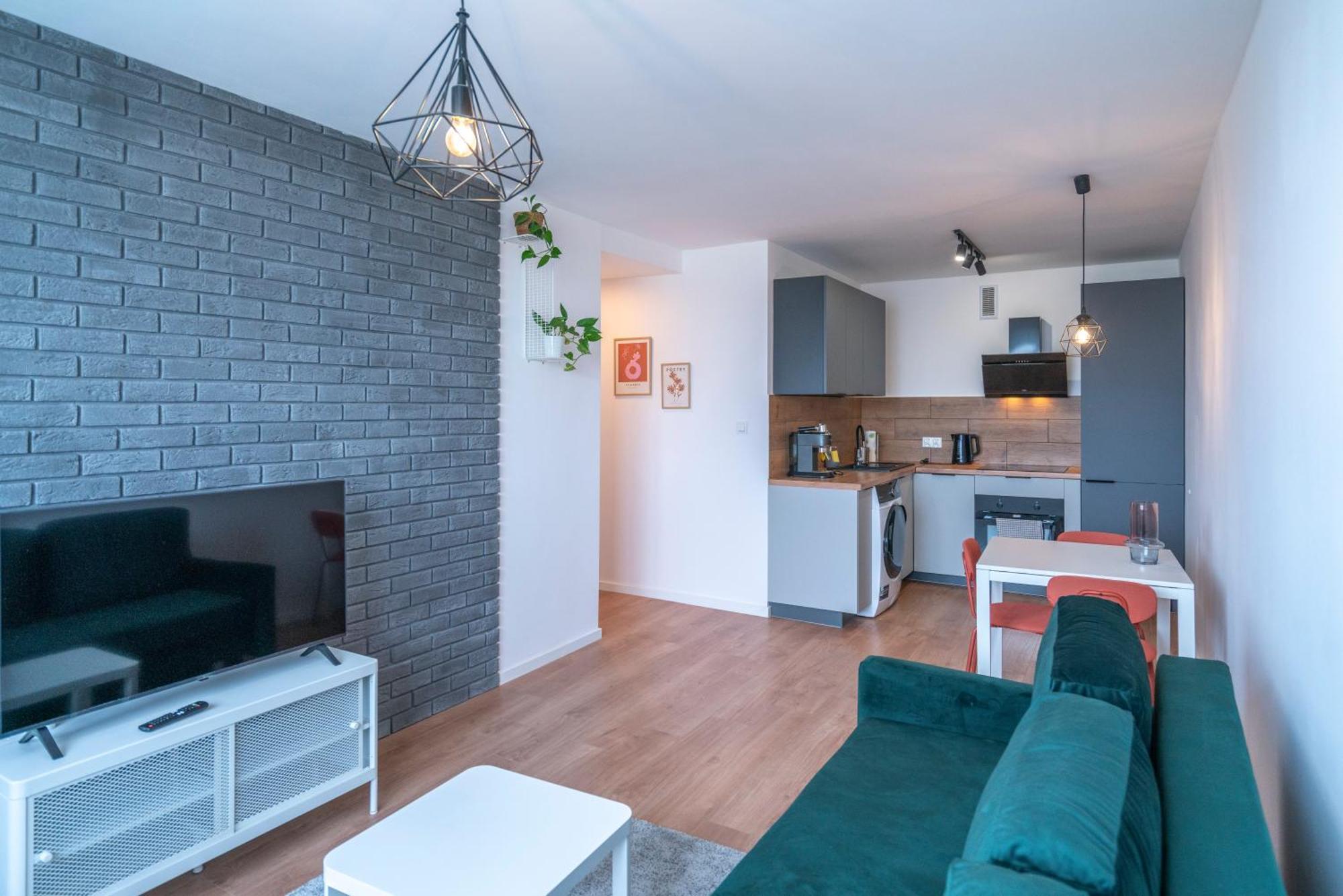 Verde Apartment Selfcheck-In 24H Wroclaw Bagian luar foto